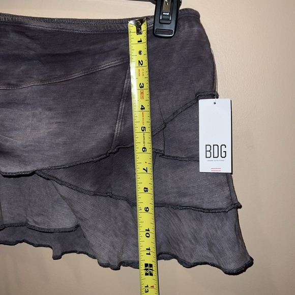 Y2K Mini Skirt Small Whimsigoth Grunge Fairy Goth  NWT BDG Urban Faded  Ruffles - Picture 12 of 13